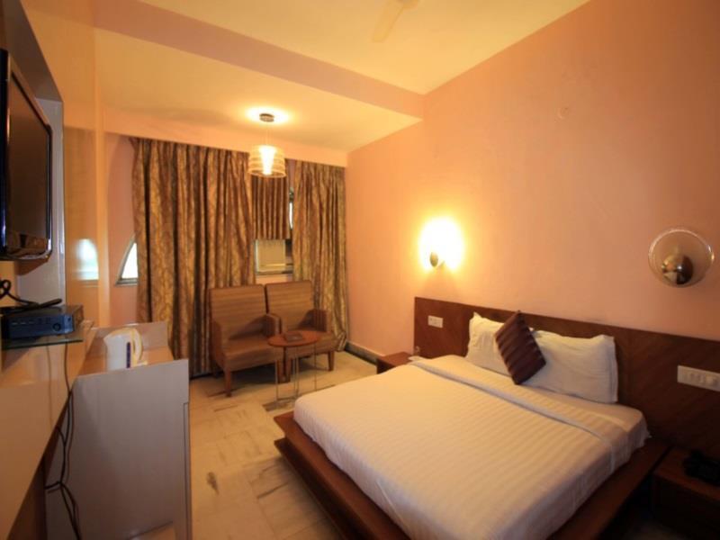 Chanson Grand Westend Delhi  Exterior foto