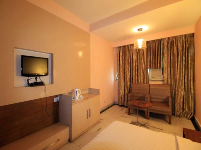 Chanson Grand Westend Delhi  Exterior foto