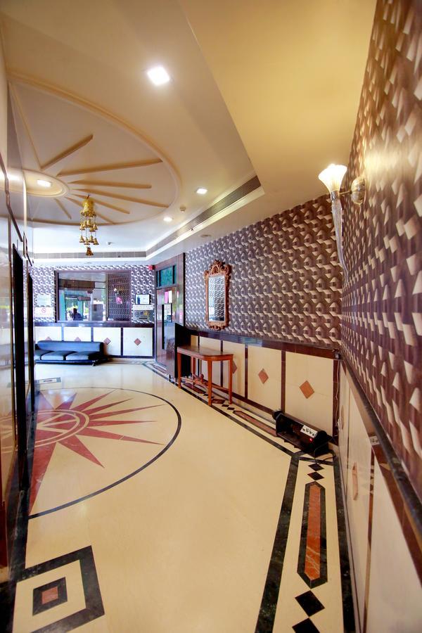 Chanson Grand Westend Delhi  Exterior foto
