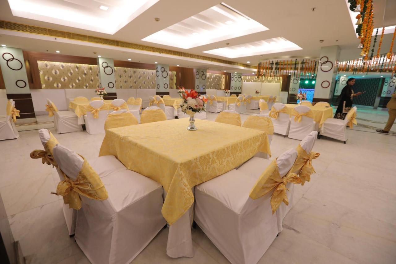 Chanson Grand Westend Delhi  Exterior foto